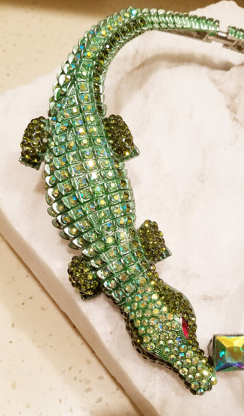 Gorgeous Austrian Crystal Alligator Crocodile Necklace Set