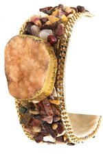 Brazalete de banda con astillas de piedra